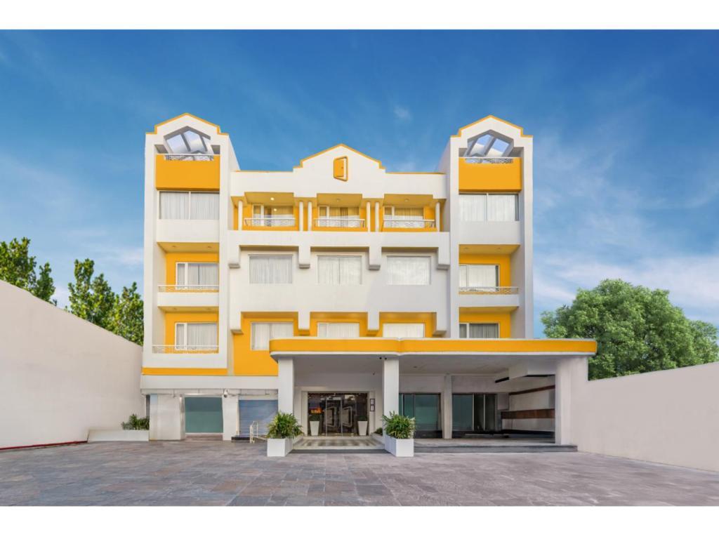 Bloom Hotel Katra Dış mekan fotoğraf